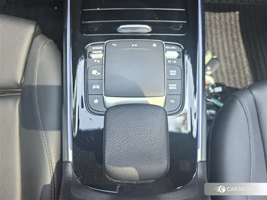 Mercedes-Benz GLB id 4546449 из Китая 22