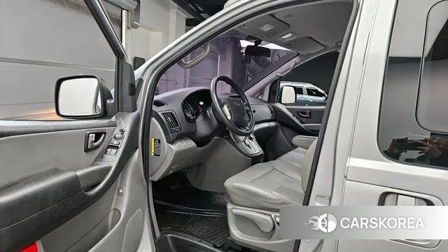 Hyundai The New Grand Starex id 3357159 из Кореи 20