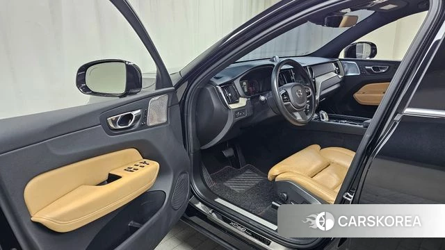 Volvo XC60 second Generation id 4604945 из Кореи 35