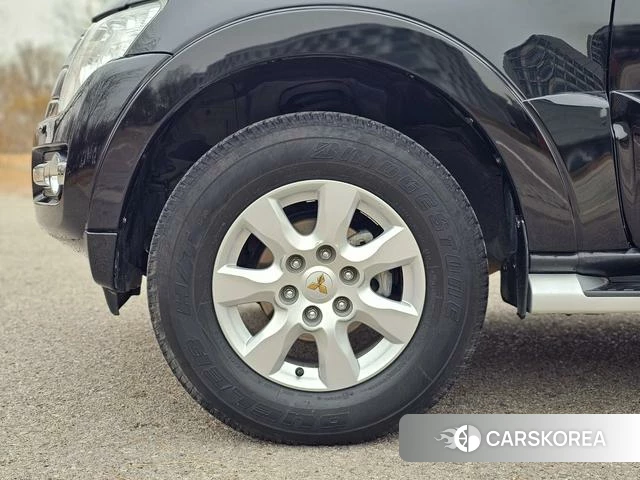 Mitsubishi  Pajero (imported) id 4235867 из Китая 35