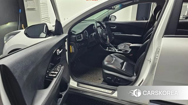 Kia Niro id 4251328 из Кореи 30