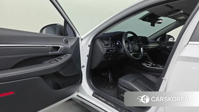 Hyundai Sonata (DN8) id 4316699 из Кореи 32