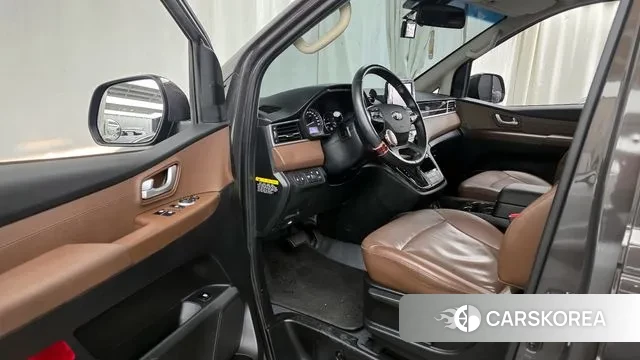 Hyundai The New Grand Starex id 3709147 из Кореи 20