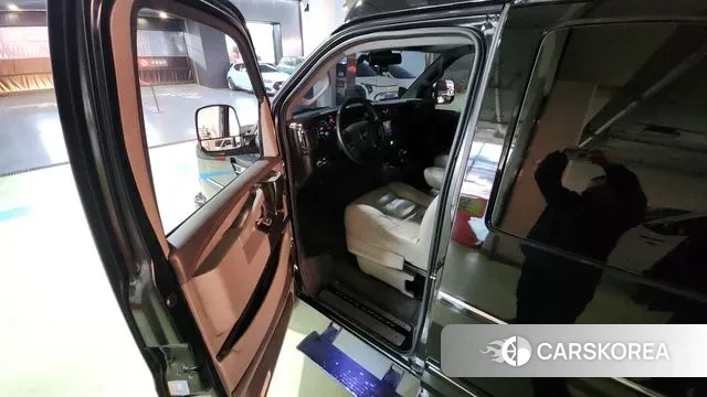 Chevrolet Express Van id 3567539 из Кореи 20