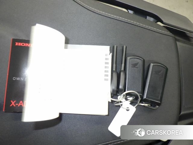 Honda X-ADV 750 id 3950108 из Японии 34