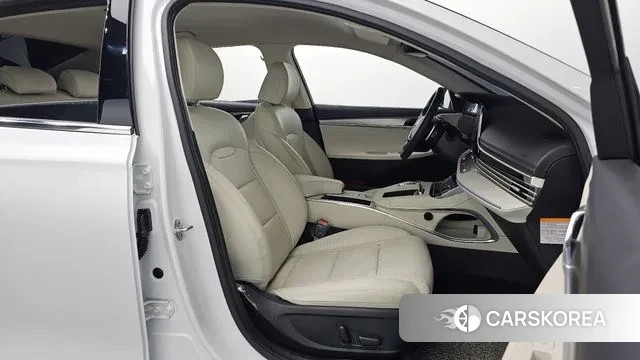 Hyundai The New Grandeur IG Hybrid id 3577299 из Кореи 20