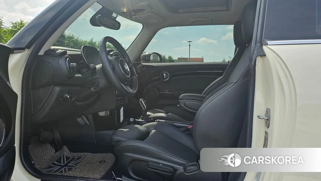 Mini Cooper S id 4529137 из Кореи 20
