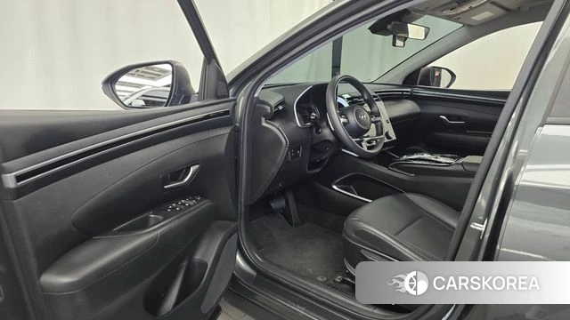 Hyundai Tucson (NX4) id 4863461 из Кореи 31
