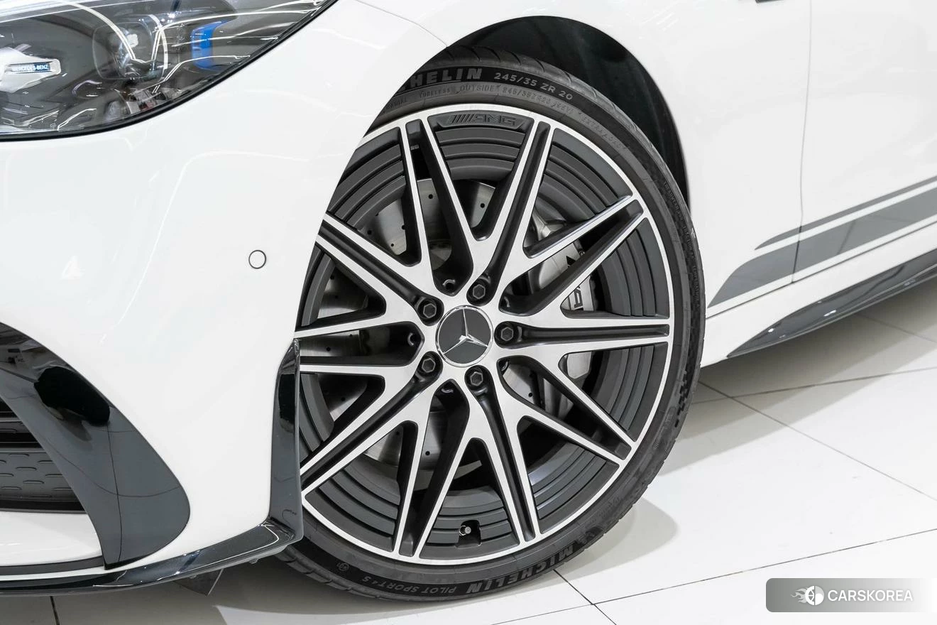 Mercedes-Benz C-class AMG id 4413512 из Китая 14