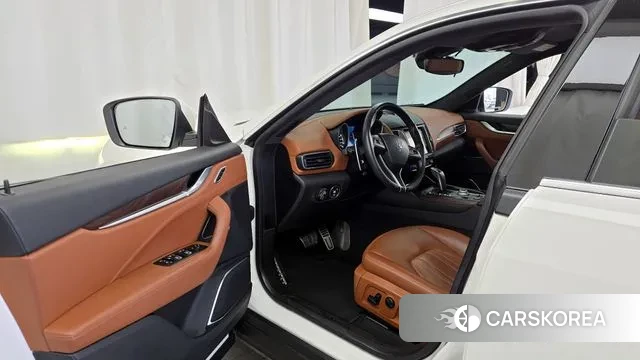 Maserati Levante id 3727602 из Кореи 20