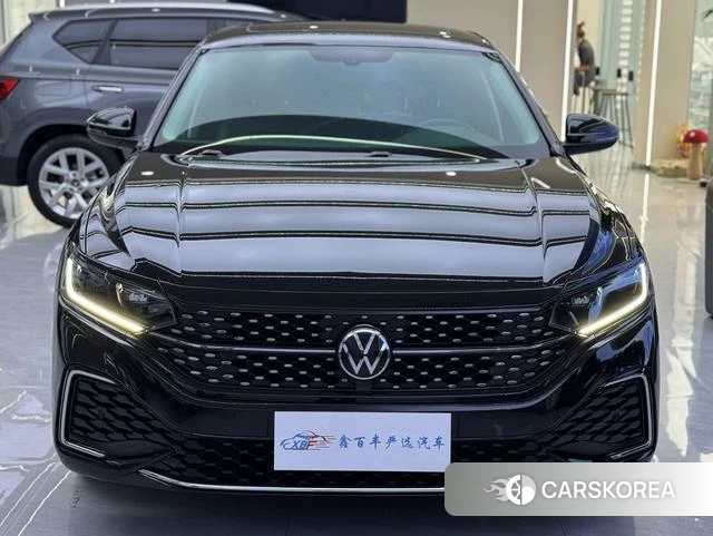 Volkswagen Passat id 4207719 из Китая 12