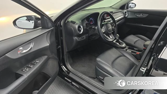 Kia The New K3 2nd generation id 4475468 из Кореи 30