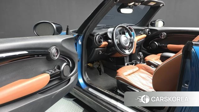 Mini Cooper S Convertible id 4309365 из Кореи 30