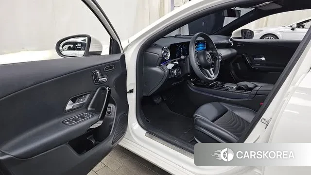 Mercedes-Benz A-Class W177 id 3592858 из Кореи 20