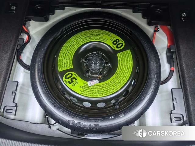 Audi A4L id 4277321 из Китая 25