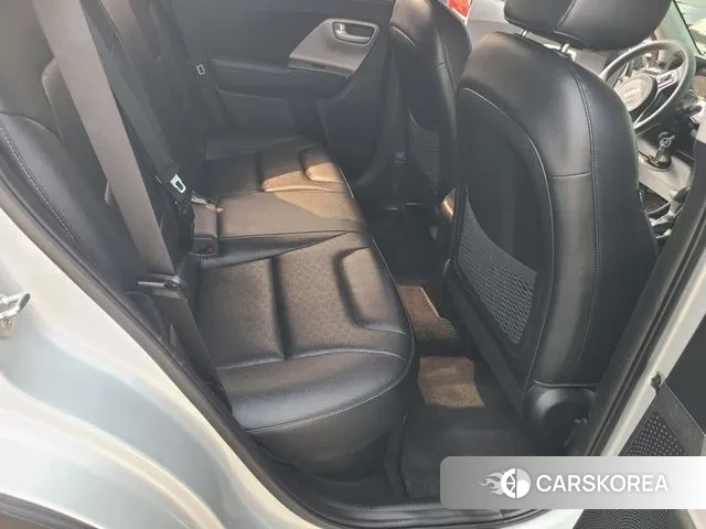 Kia Niro id 3292379 из Кореи 19