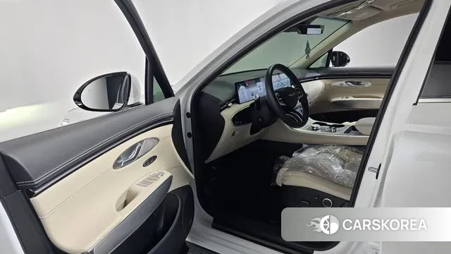 Genesis GV70 id 3560302 из Кореи 20