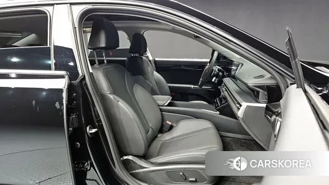 Hyundai Grandeur (GN7) id 3136677 из Кореи 20