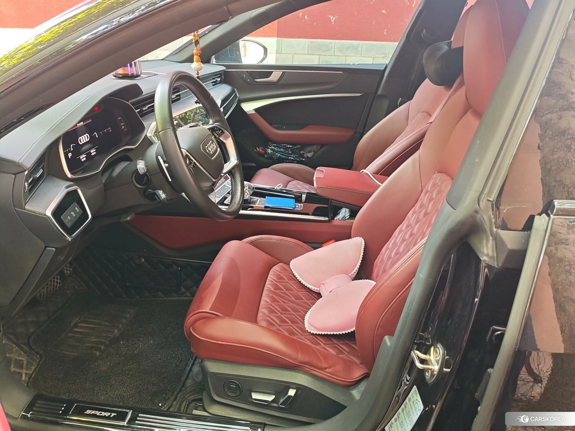 Audi A7L id 4486607 из Китая 21