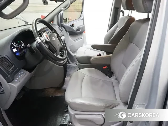 Hyundai The New Grand Starex id 2985763 из Кореи 20