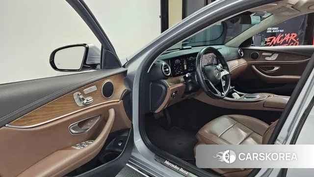 Mercedes-Benz E-Class W213 id 3335323 из Кореи 20