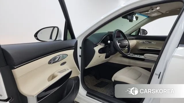 Genesis GV70 id 3175437 из Кореи 20