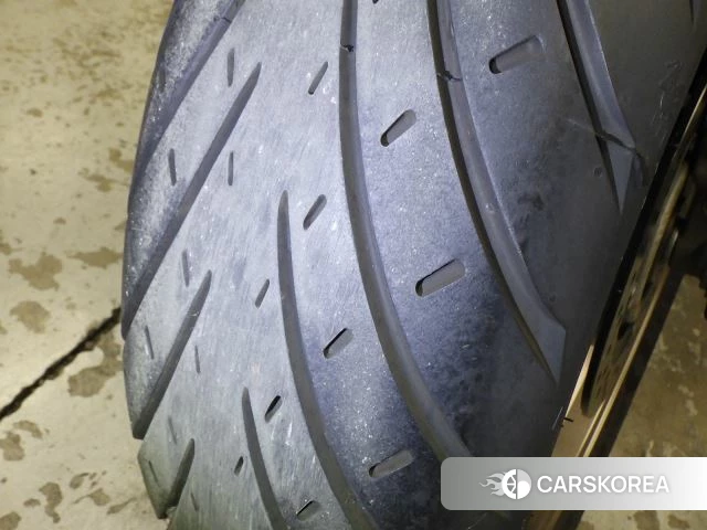 Проданный Honda CB650R id 4000028 из Японии, фото 24