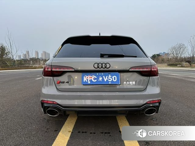 Audi RS 4 id 4240797 из Китая 15