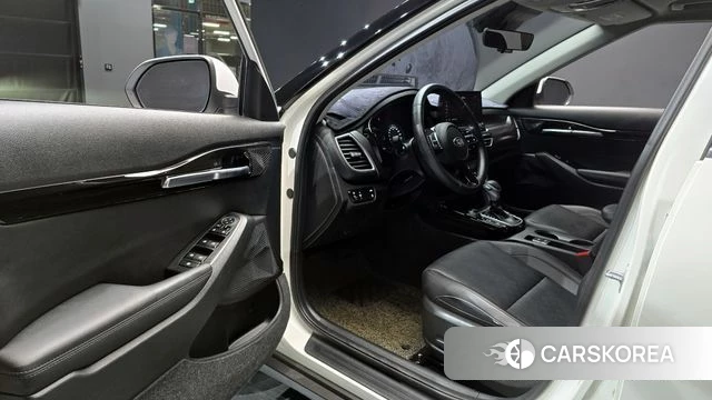 Kia Seltos id 4224796 из Кореи 30