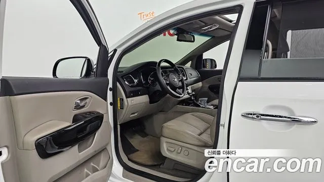 Kia The New Carnival id 2952150 из Кореи 20