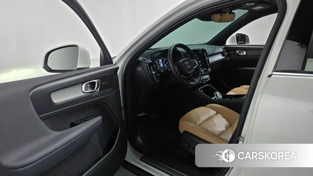 Volvo XC40 id 4651358 из Кореи 30