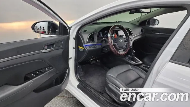 Hyundai Avante AD id 2860657 из Кореи 20