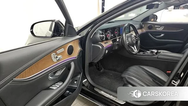 Mercedes-Benz E-Class W213 id 3428739 из Кореи 20