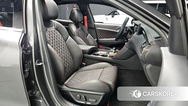 Genesis The New G70 id 3765464 из Кореи 20