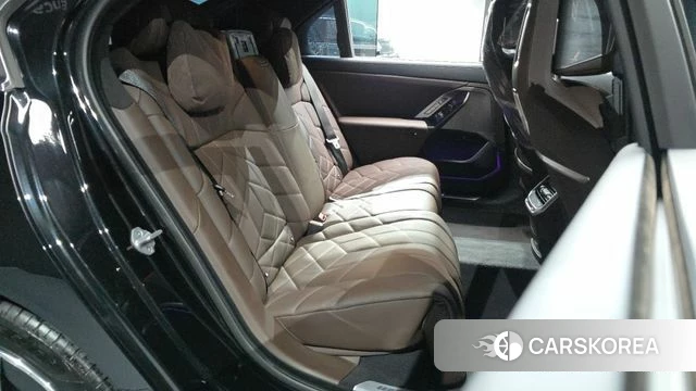 BMW 7 Series (G70) id 4880291 из Кореи 34