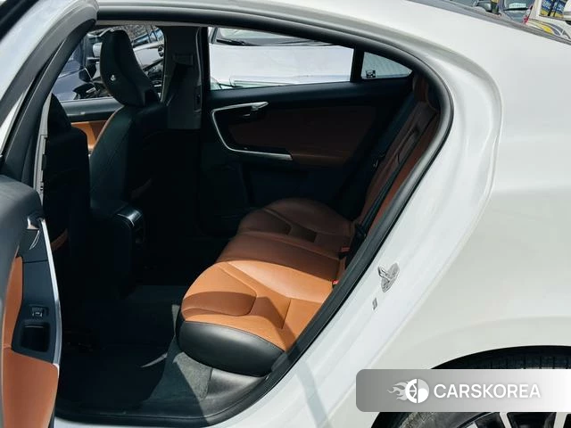 Volvo S60 id 4207340 из Китая 21