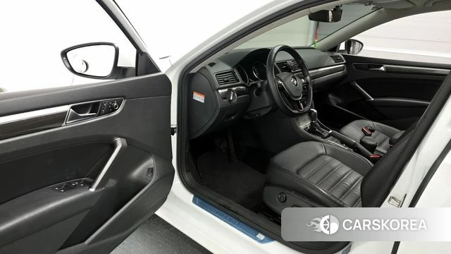 Volkswagen The New Passat id 4371881 из Кореи 20