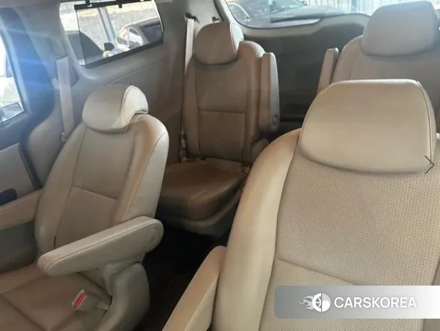 Kia The New Carnival id 3013978 из Кореи 11