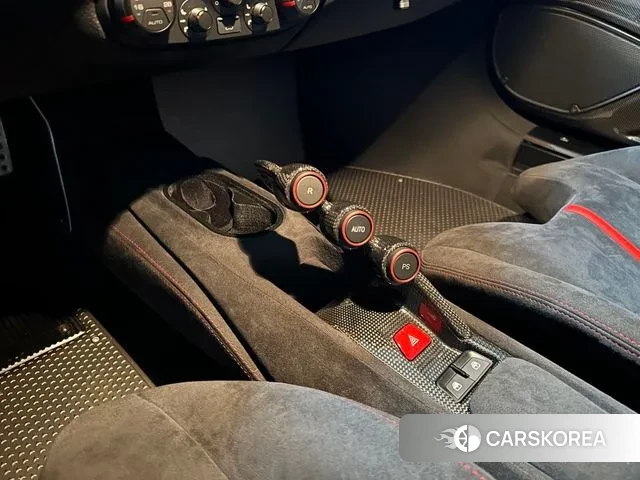 Ferrari 488 Pista id 3760792 из Кореи 20