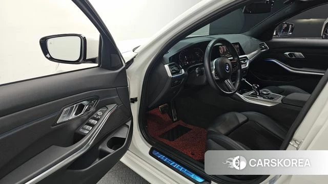 BMW 3 Series (G20) id 4409760 из Кореи 32