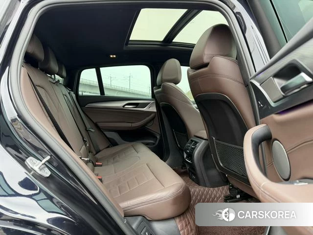 BMW X4 id 4209470 из Китая 19