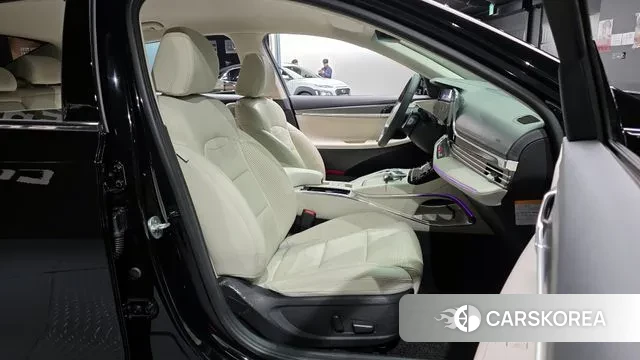 Hyundai The New Grandeur IG Hybrid id 3334505 из Кореи 20