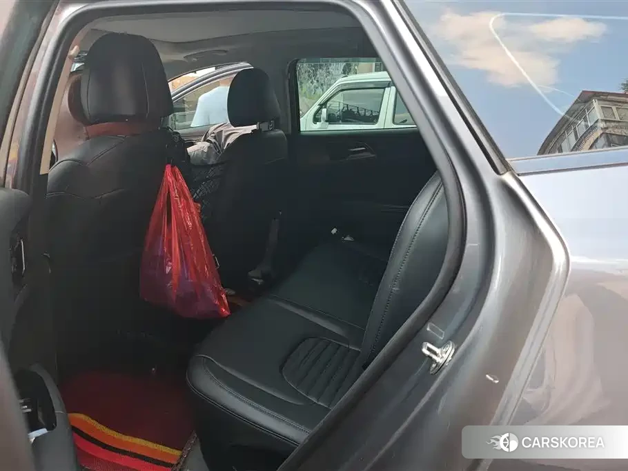 Kia Sportage id 4539317 из Китая 16