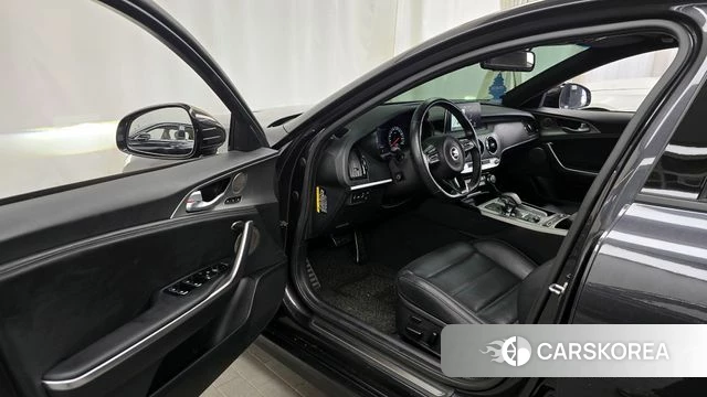 Kia Stinger id 3844015 из Кореи 20