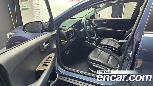 Kia Stonic id 2956805 из Кореи 20