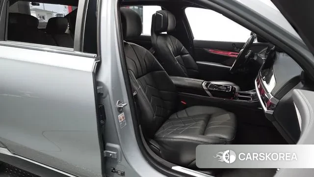 BMW 7 Series (G70) id 3058209 из Кореи 20