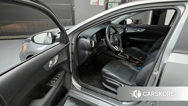 Kia The New K3 2nd generation id 4201478 из Кореи 30