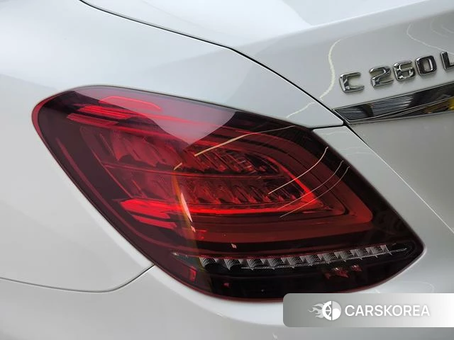 Mercedes-Benz Class C id 4301040 из Китая 20