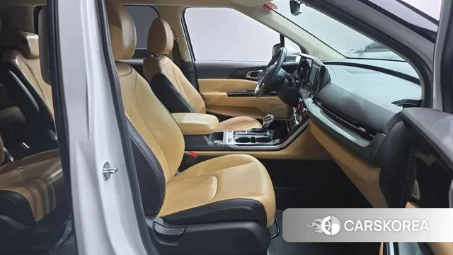 Kia Carnival 4th generation id 3348201 из Кореи 20