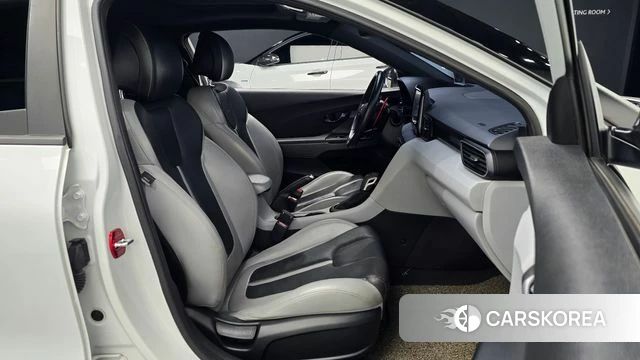 Hyundai Veloster (JS) id 3955779 из Кореи 20